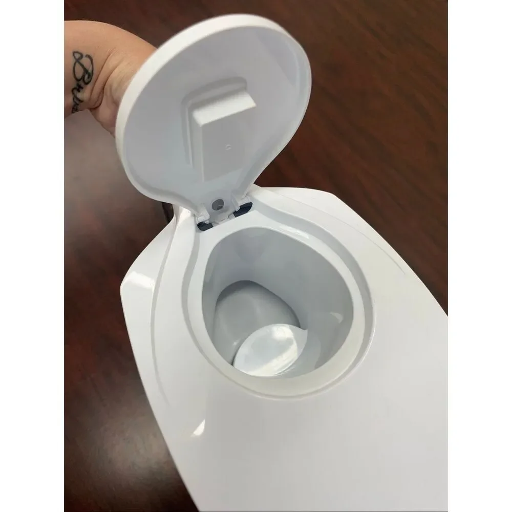 Brita Water Filtration Pitcher - Picture 4 of 12